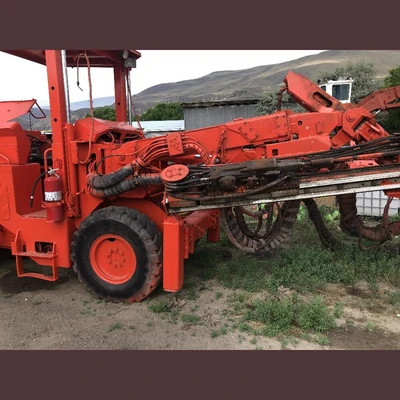 USED 2000 TAMROCK AXERA D06 226