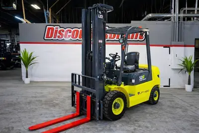 USED 2023 LIFT HERO CPD25
