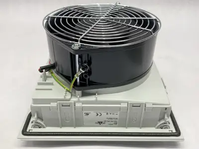 USED STEGO AIR EXHAUST FAN TYPE FPO 018 OUT 24VDC 12W