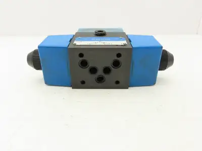 Used VICKERS _UNKNOWN_ Valves/Fittings Indiana US | Arrow Industrial #1316970