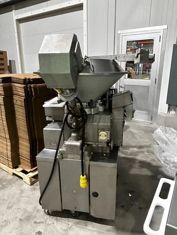 Used HOLLYMATIC 8/65 Patty Forming Machines Illinois US | M&M Equipment Corp. #1145598