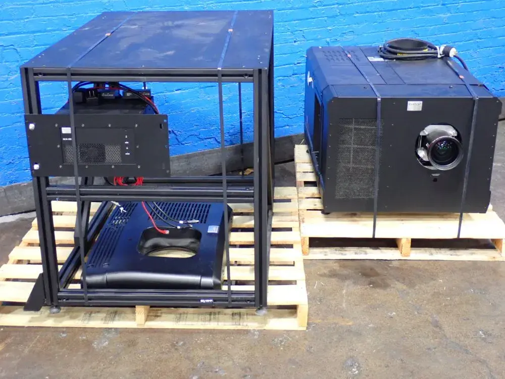 USED BARCO GALAXY 4K23