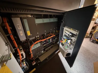 2014 DMG MORI Ultrasonic 65FD Machining Centers, Vertical, (5-Axis or More) | Machnet (9)