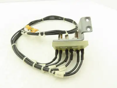 Goss Graphic Systems D042928-00002 Brush Assembly Bracket Mount QTY *READ*