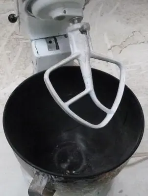 Mixer, Hobart, 4.5 Quart, KitchenAid Tilt, 10-Speed #S743504