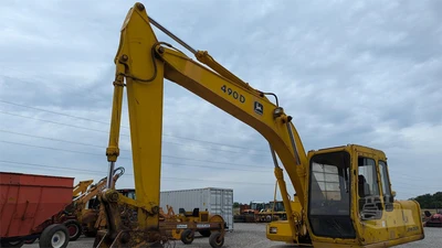 USED 1988 DEERE 490D