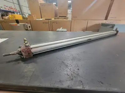 Pneumatic Cylinder 1-1/2" Bore x 35" Stroke