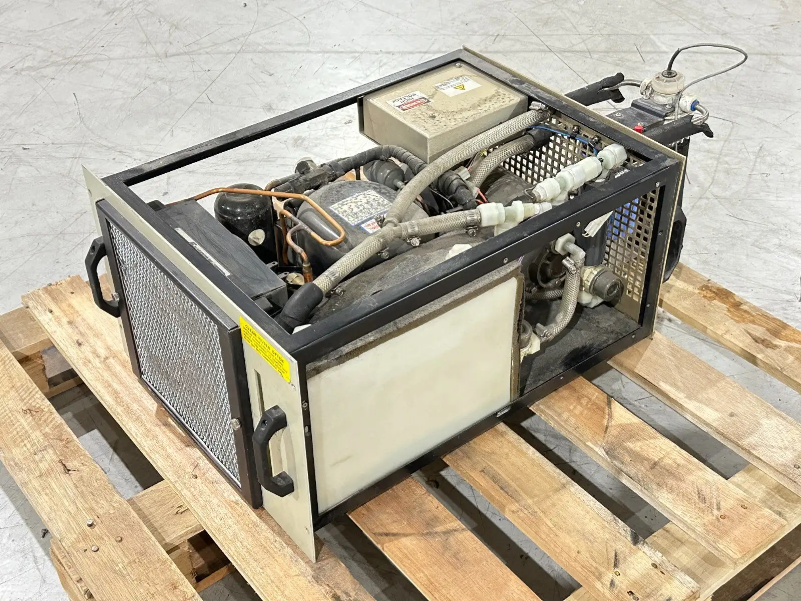 Used Alase Technologies FTAH-A033-IAV-201 Refrigeration Units Michigan US | Maverick Industrial Sales #1397039