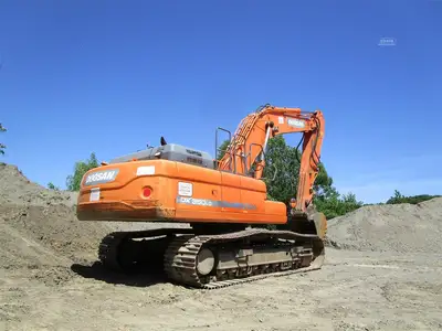 Used 2012 DOOSAN DX350 LC Crawler Excavators | Abele Tractor #1342776