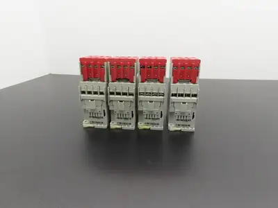 Allen-Bradley 700-CF310 700S-CF620DC Safety Control Relay 120V Coil Lot Of 4