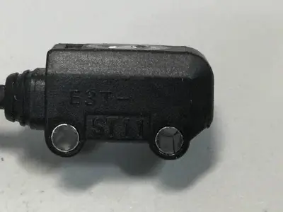 USED OMRON E3T-ST11