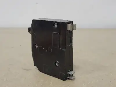 USED SQUARE D QO130