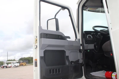 New | in-Stock 2025 MACK MD6 Cab Chassis trucks Texas US | Roll Off Truck World #1491874