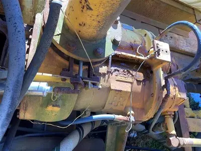 Used INGERSOLL-RAND 1100 CFM AIR END COMPRESSOR Rotary Screw & Sliding Vane Air Compressors Pennsylvania US | East West Machinery & Drilling #1415593