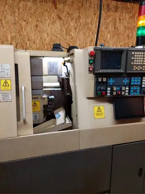 USED 2000 HARDINGE CONQUEST ST225-B