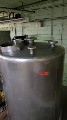 tank silo in stainless steel metalcraft inc. 3000 lit  / 700US gal #84974