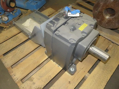 Browning Series 3000 Gear Drive Catalog # 56382/CA14-78585 Unused Condition!