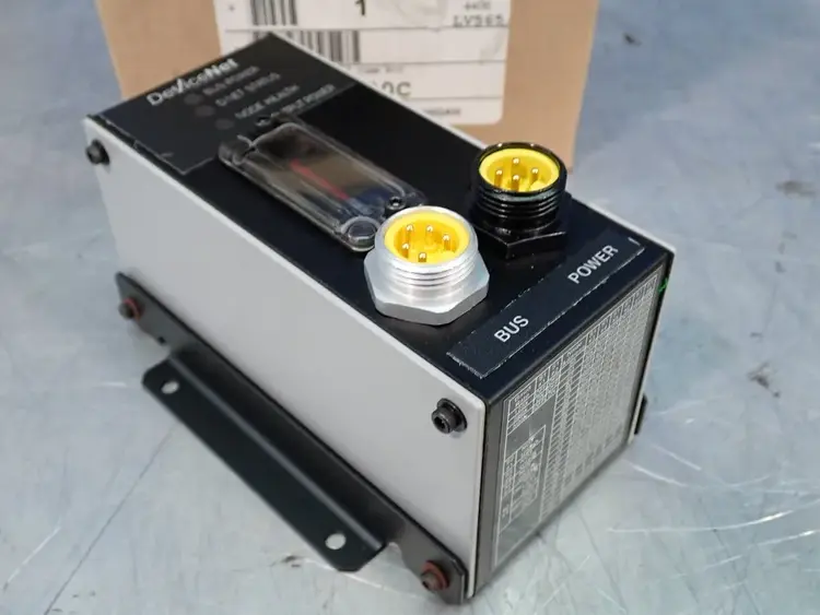 New | in-Stock PARKER SMD00C Miscellaneous MRO Ohio US | HGR 24 #754476