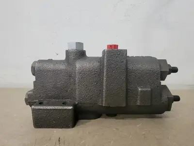 USED CATERPILLAR 141-1053