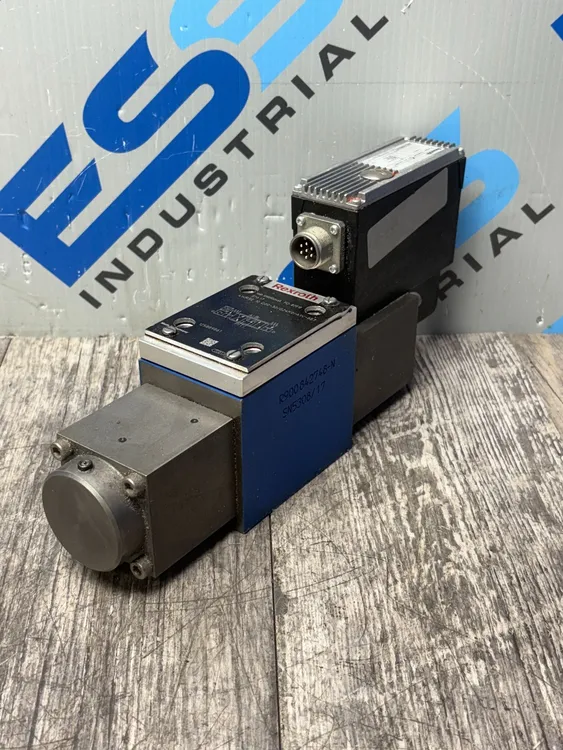 Used REXROTH R900950465 4WRSE 10 Q00-32/G24K0/A1V-657 Valves/Fittings South Carolina US | ESS Industrial Equipment Sales #206602