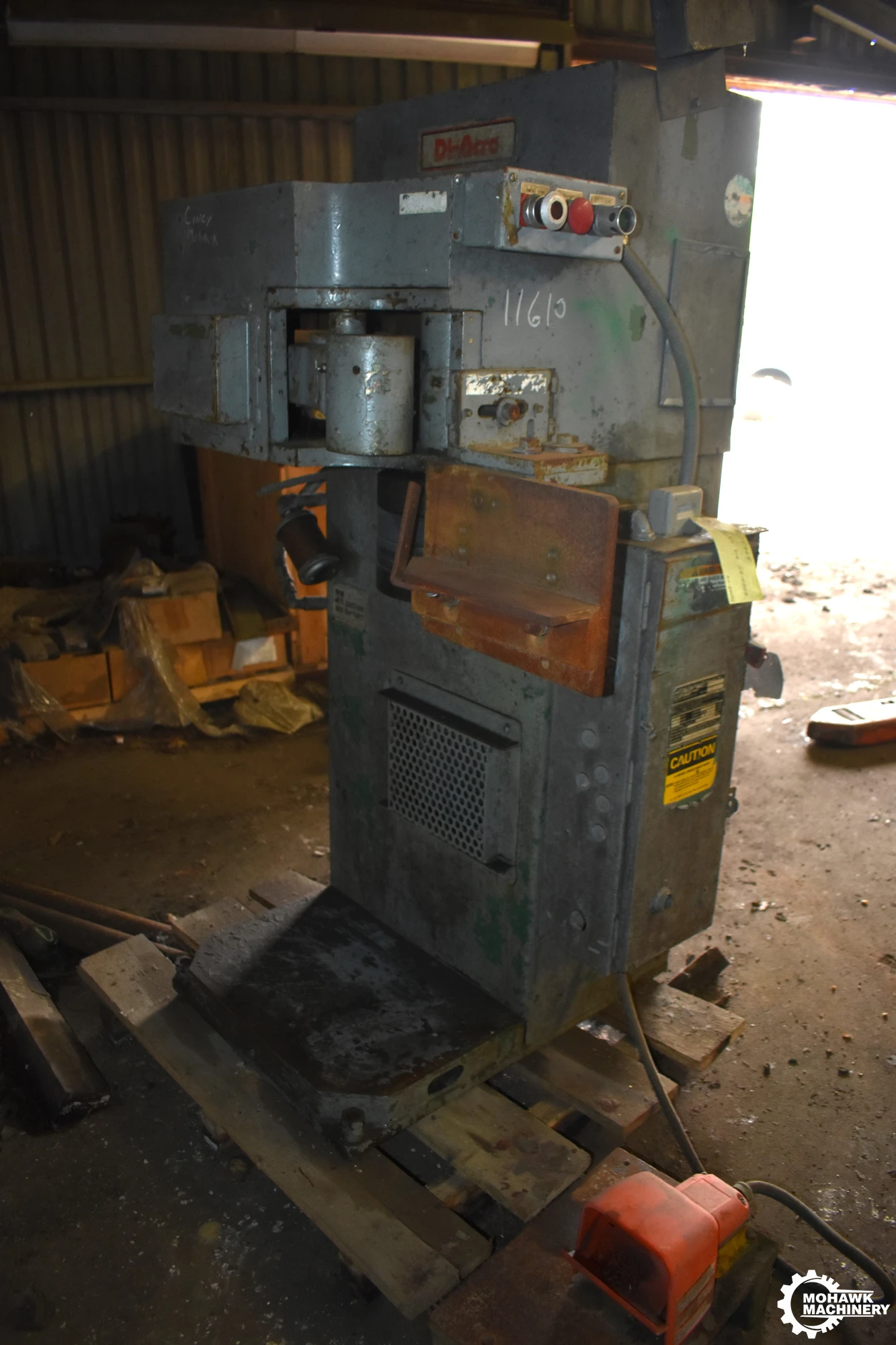 6" x 10 GA DI-ACRO "V" K-PRENE 2-ROLL ROLLING & CURVING MACHINE w/ROLL POSITION CONTROL - ADJUSTABLE FEED TABLE