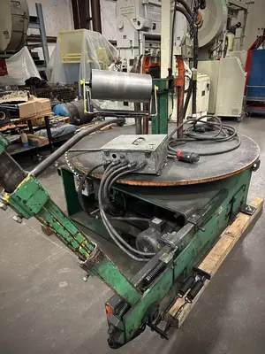 USED 2001 AWC F-500
