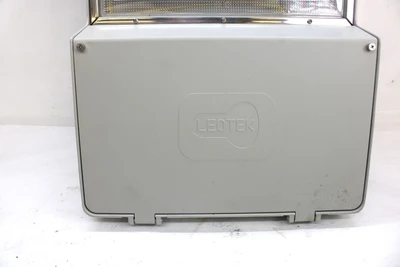Leotek SL-400S1R2-Fx LED Street Light