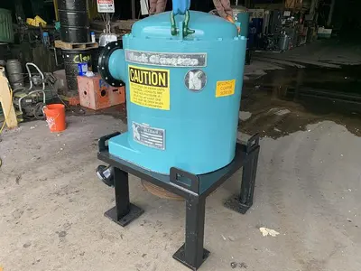 USED 1990 BLACK CLAWSON UV200