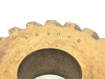 13706C | Helical Gear 20 Teeth 1 3/16" Bore - Used