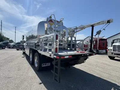 Used 2013 MACK GU713 Fuel & Lube Trucks Texas US | MCO Truck & Equipment #1513765