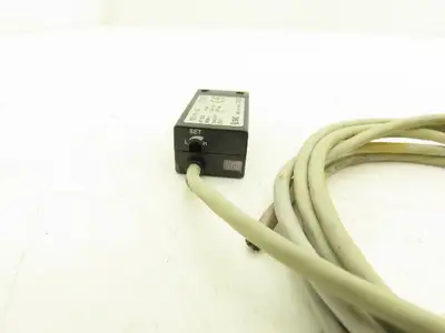 SMC ISE2-01-15L Pressure Switch 12-24VDC 1/8" NPT 0-1Mpa 0-145psi