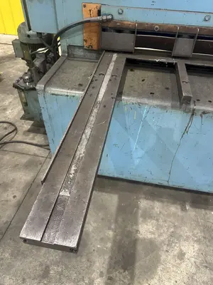 10' X 1/4" NIAGARA MODEL #SP-10-1/4 HYDRAULIC SHEAR: YOBRO #23863