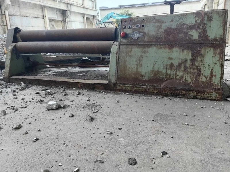 FACMET 3-rolls Plate Bending Rolls, complete, suitable for overhauling