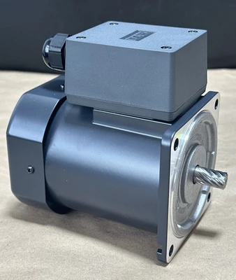 NEW Oriental Motor 5IK60GU-SWT