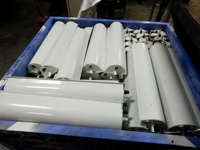 USED Z LIFT BUCKETS 24" X 6" BUCKETS