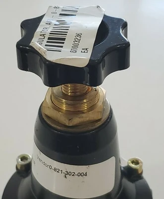 NEW Bosch 0 821 302 004