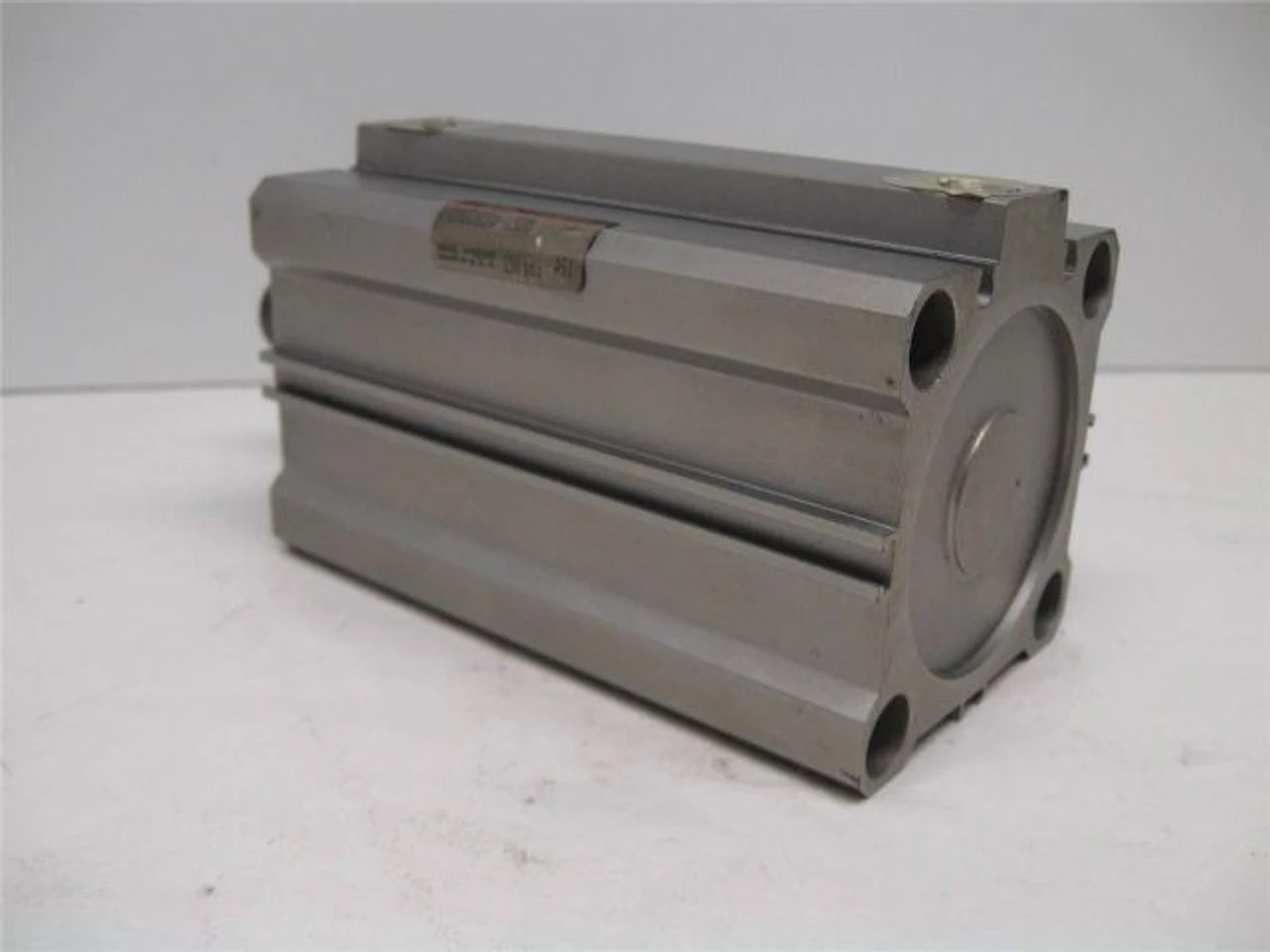 NEW SMC CDQ2B50-65DM