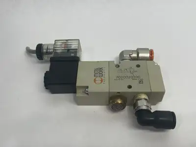 Used Metal Work Pneumatic Pneumatic Solenoid Valve 3/2 NC Mech. Spring Reset 1/4BSP Solenoid Valves Michigan US | Maverick Industrial Sales #1393387