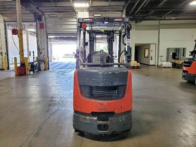 USED 2017 TOYOTA 8FGCU25