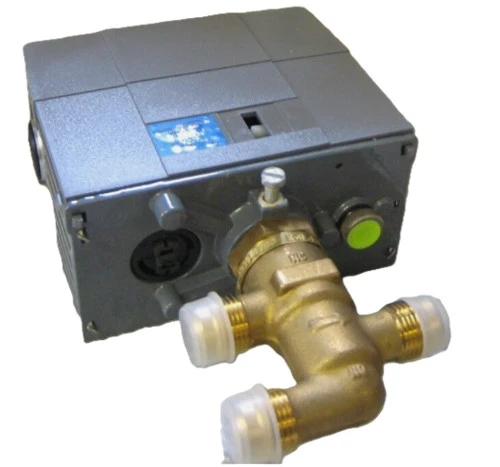 Johnson Controls AV-8022-1004 Assembled Valve and Actuator, 1/2 In Flare, 3-Way [New]