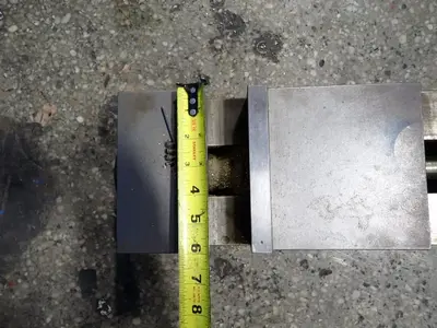 Kurt 6" 6" Vise