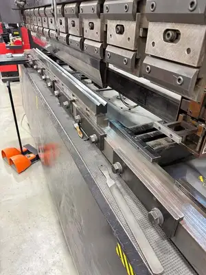 AMADA FBD-1030 Press Brakes-Hydraulic Power | Asset Exchange Corporation (2)