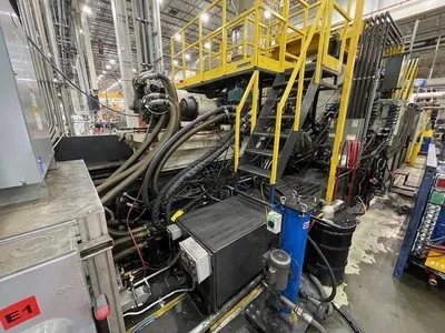 2000 MILACRON ML-3000-540 Horizontal Plastic Injection Molding Machines | JYC MACHINERY (2)