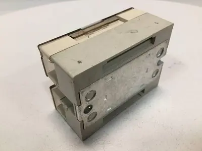 USED OMRON G3NA-225B
