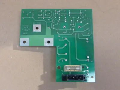 USED LUMONICS E81Z2151C