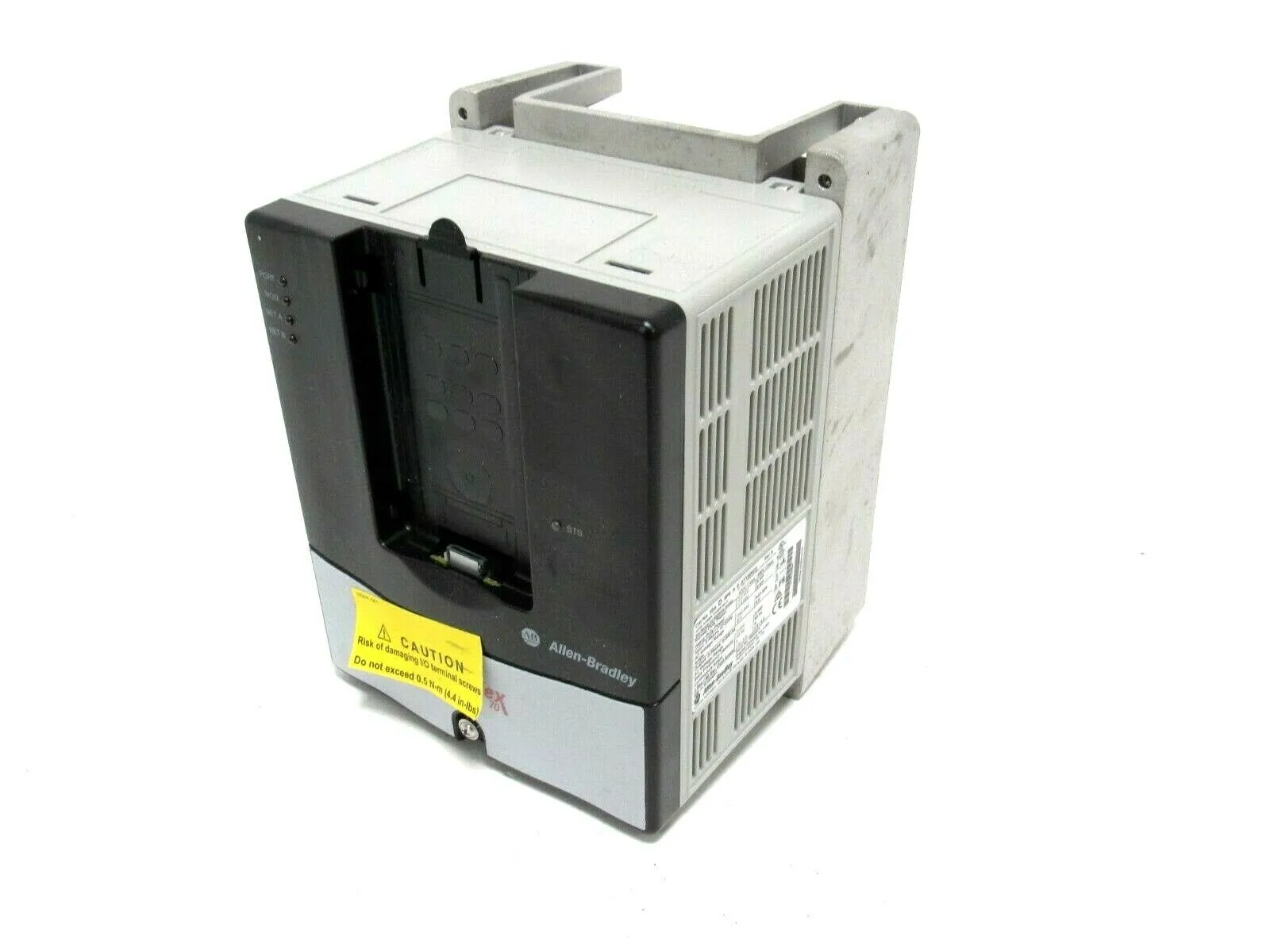 NEW ALLEN BRADLEY 20A-D-5P0-A-0-AYYNNC0 POWERFLEX 70 SER.A 20AD5P0A0AYYNNC0 3HP