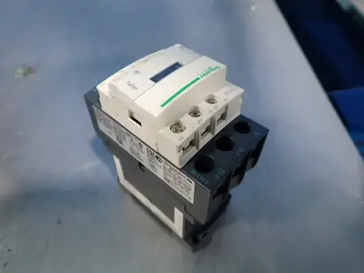NEW SCHNEIDER ELECTRIC LC1D32BD