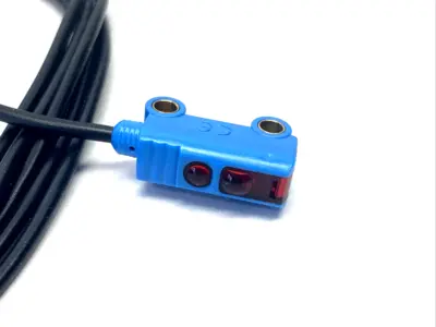 New | in-Stock SICK 1022661 Photoelectric Sensors Michigan US | Maverick Industrial Sales #1419151
