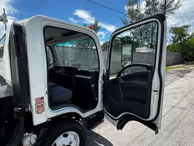 Used 2023 ISUZU NPR HD Box trucks Florida US | Truck and Van Outlet #1509136