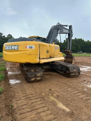 Used 2012 DEERE 240D LC Crawler Excavators South Carolina US | Palmetto Machinery #1436823